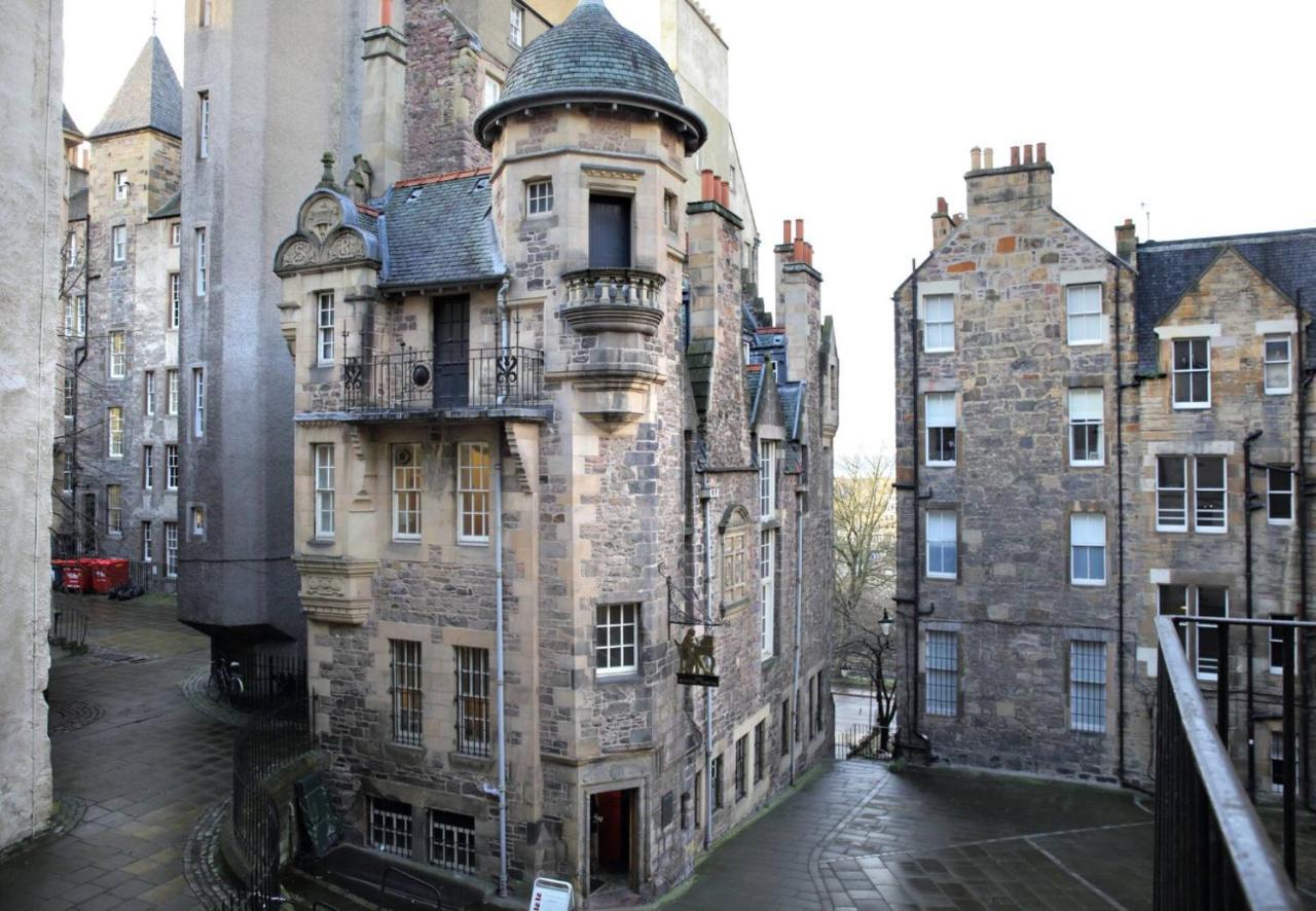 Joivy Chic Apt In The Royal Mile Tower Apartamento Edimburgo Exterior foto