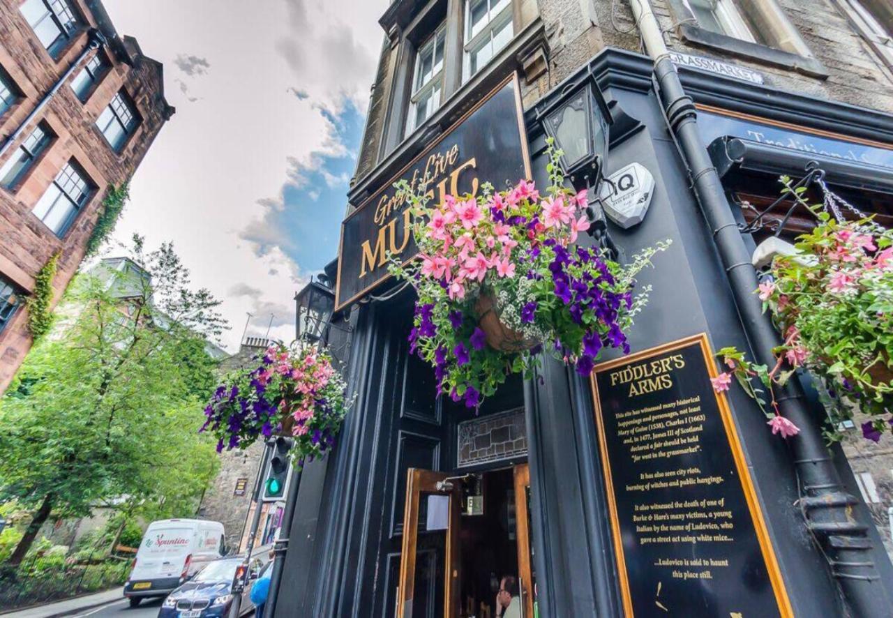 Joivy Chic Apt In The Royal Mile Tower Apartamento Edimburgo Exterior foto