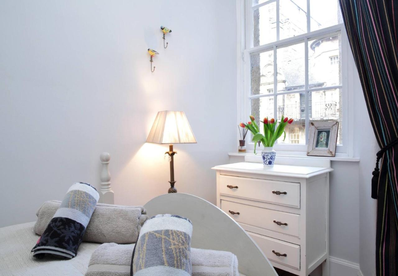 Joivy Chic Apt In The Royal Mile Tower Apartamento Edimburgo Exterior foto